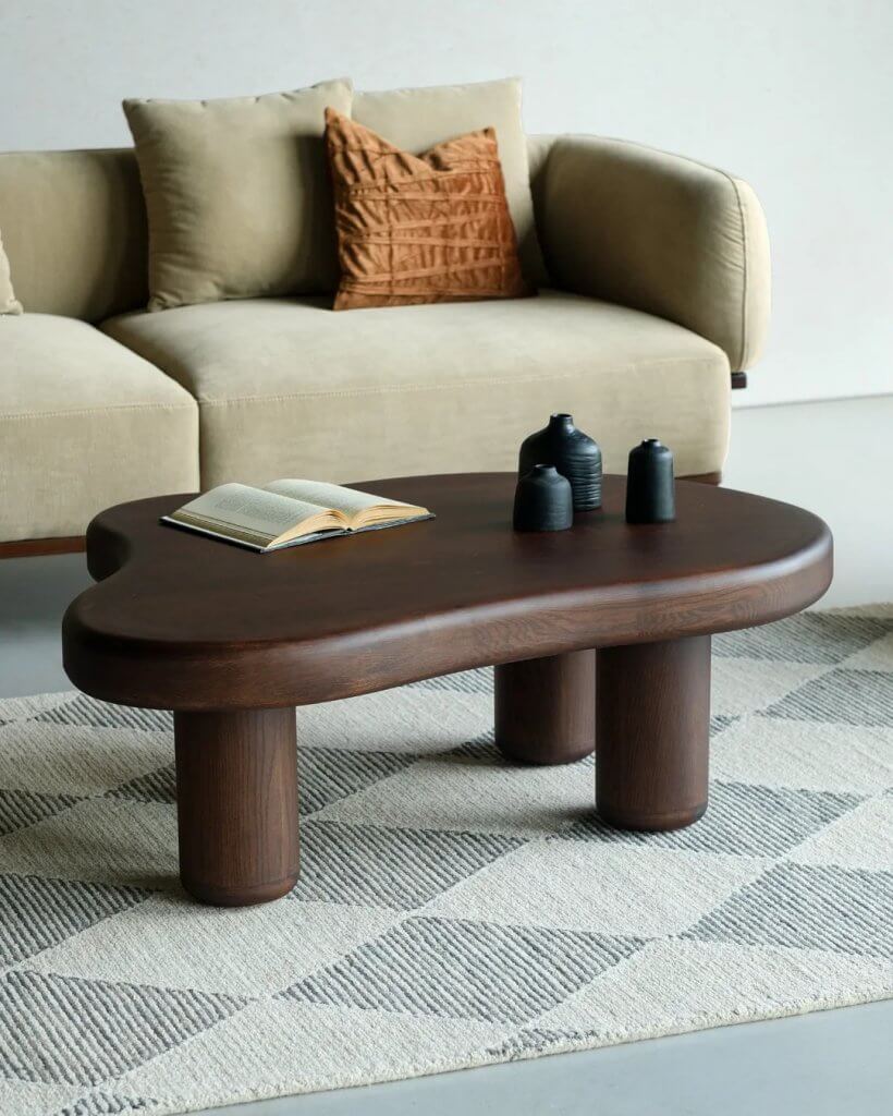accent chairs